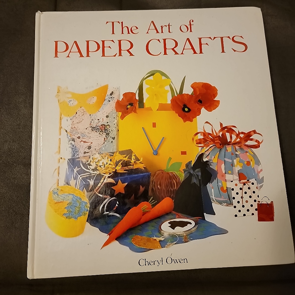 The Art of Paper Crafts‎